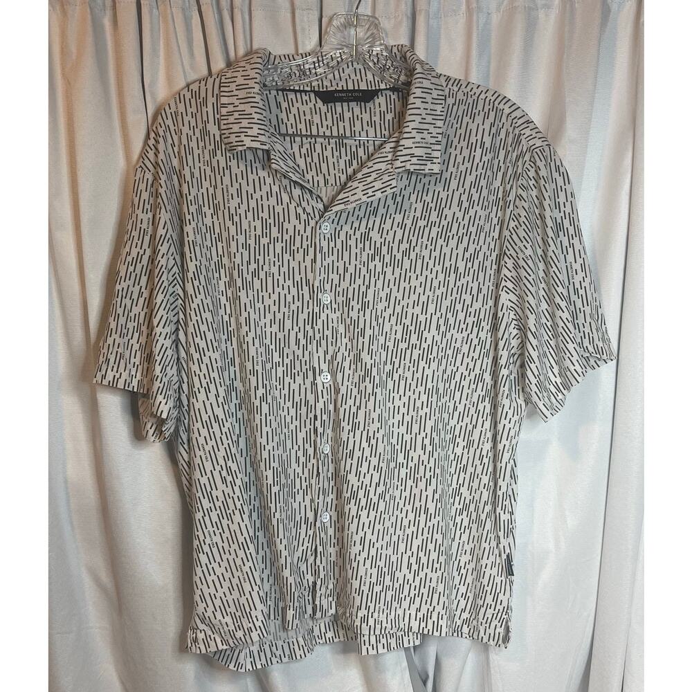 Kenneth Cole-New York Size L White and Green Mens Button Up
